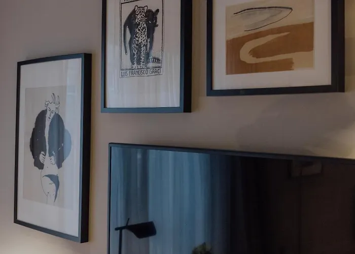 No 7, Hidden Gem Center Of