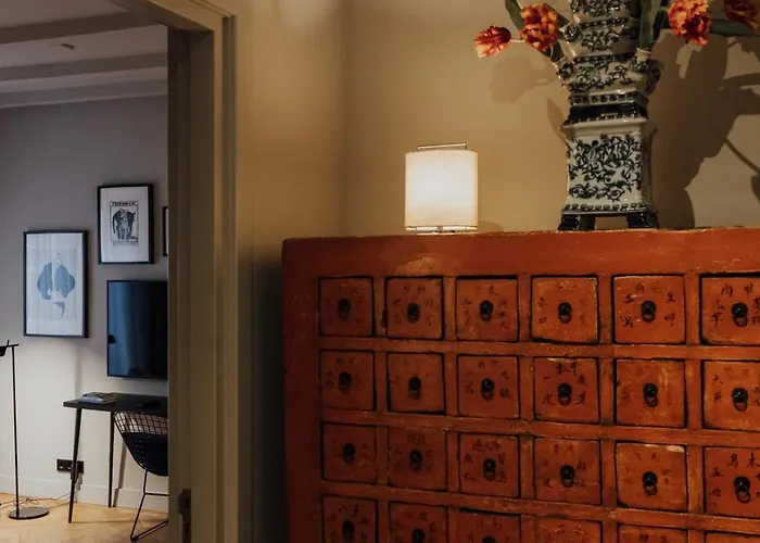 ゲストハウス No 7, Hidden Gem Center Of