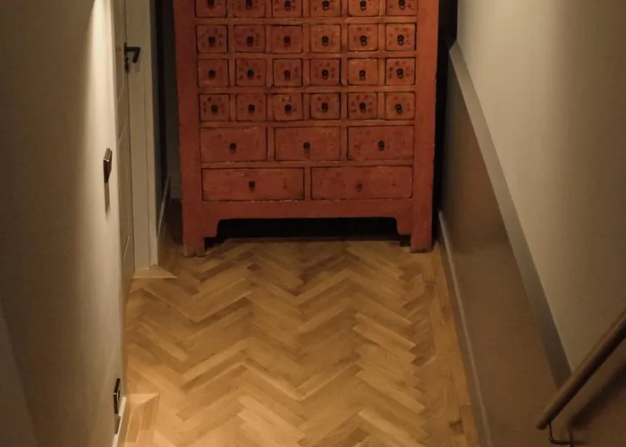 No 7, Hidden Gem Center Of ゲストハウス 3*