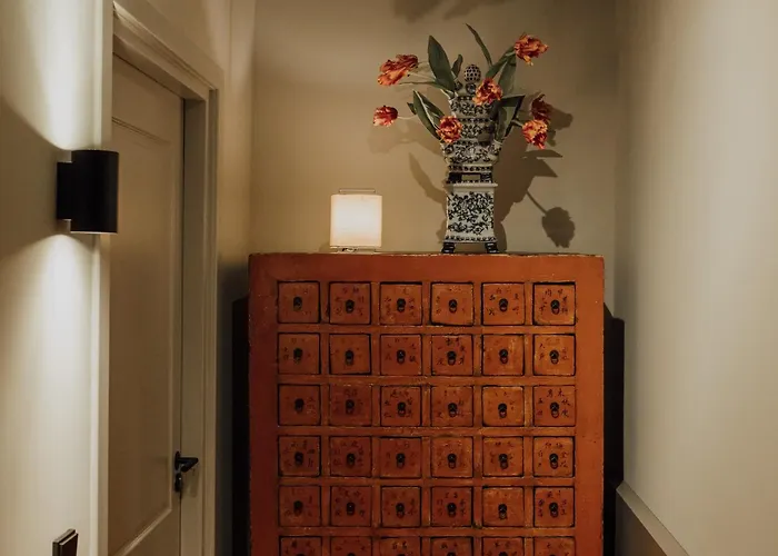 No 7, Hidden Gem Center Of 3* アムステルダム